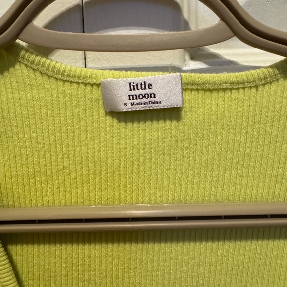 Little Moon Aritzia shirt - Picture 2 of 2